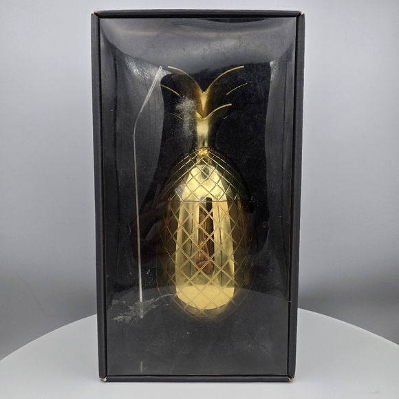 Gold Finish Pineapple Tumbler Cocktail Cup with Straw 17oz - Picture 4 of 10